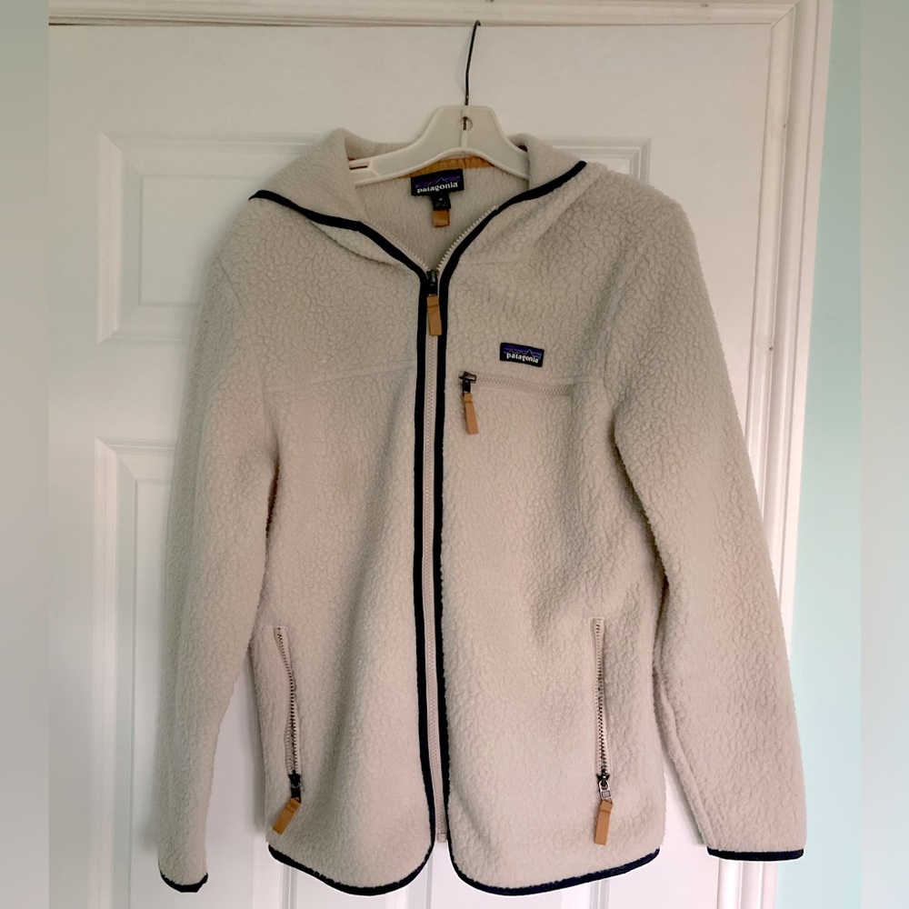 Patagonia Retro Zip-Up Fleece NWOT
Color Pelican 
Size Medium